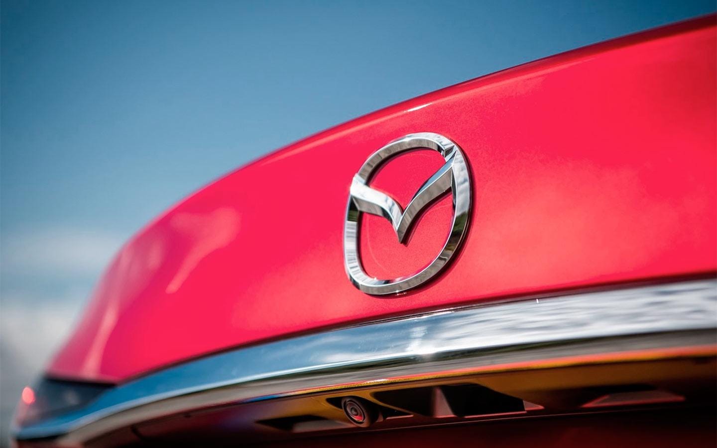 Mazda и Isuzu заявили об окончательном уходе из России
