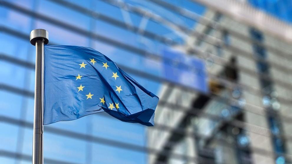 Венгрия заблокировала 13-й пакет санкций Евросоюза против России