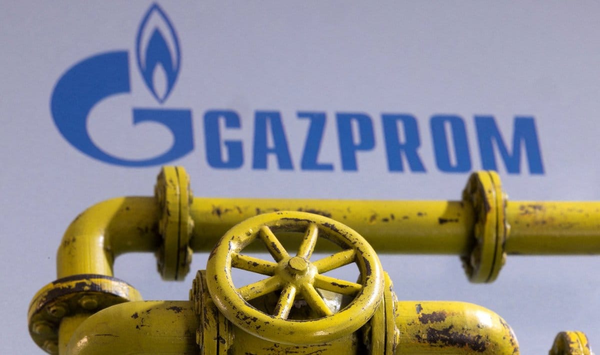 ЕС видит возможность сохранить транзит газа через Украину за счет Азербайджана — Bloomberg
