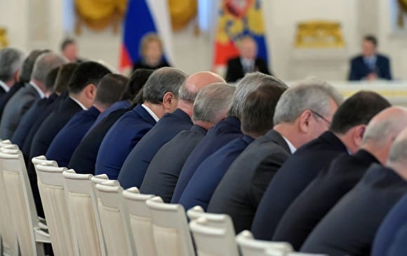 Радзиховский: Аресты губернаторов - попытка Путина перехватить антикоррупционную повестку у Навального