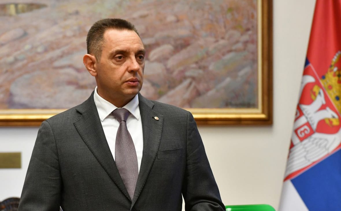 Экс-глава сербского аналога ФСБ Вулин получил в Москве награду за сотрудничество с ФСБ. Он сохраняет влияние во власти Сербии — политолог
